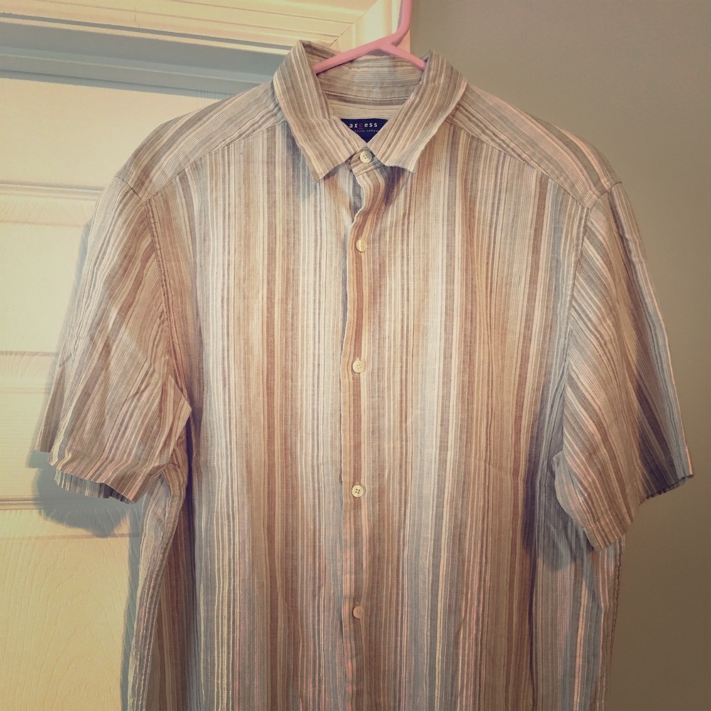 Short sleeve button up shirt